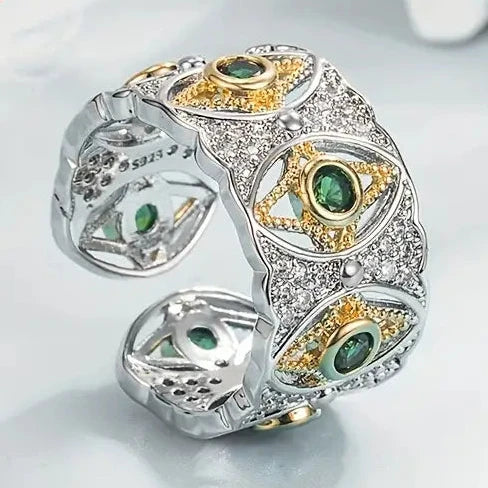 Anello vintage con occhio di zircone verde