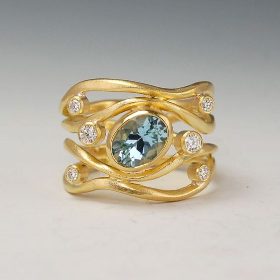 Anello d'oro in vetro blu vintage a strati
