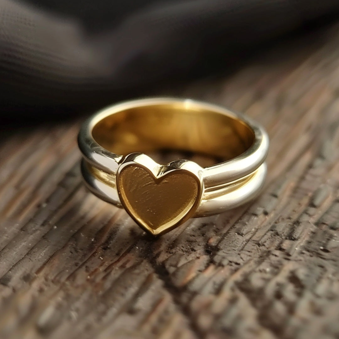 Anello con cuore d'oro