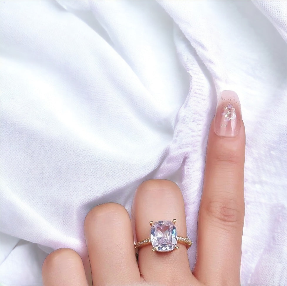 Anello solitario Giovanna