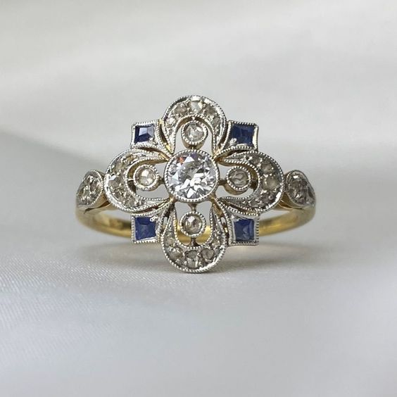 Anello Mandala in cristallo blu vintage