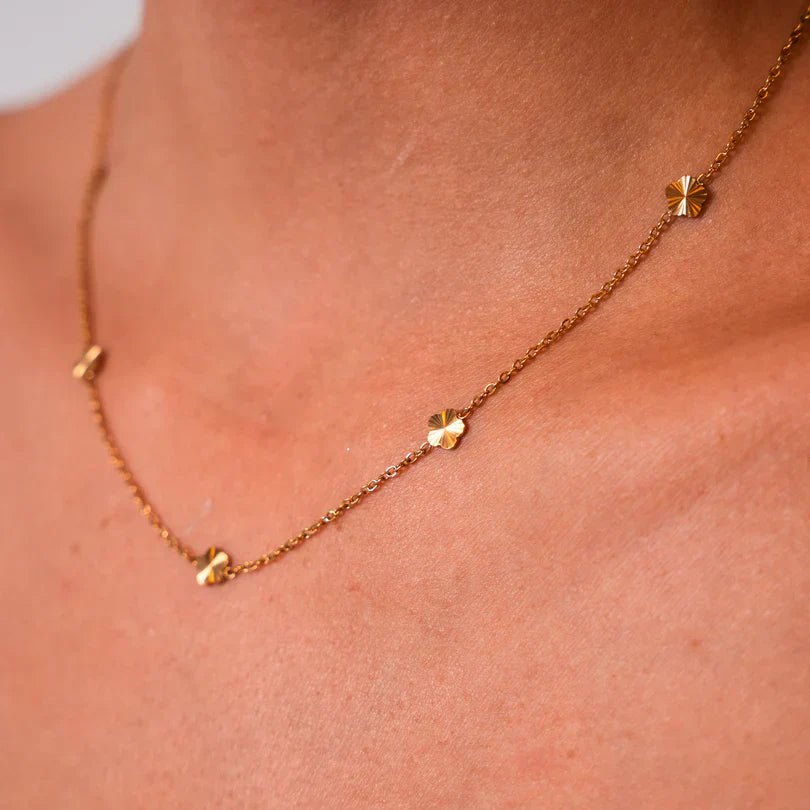 Collana con trifoglio