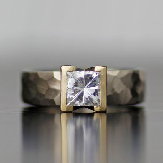 Anello vintage in argento e oro con intarsio di vetro