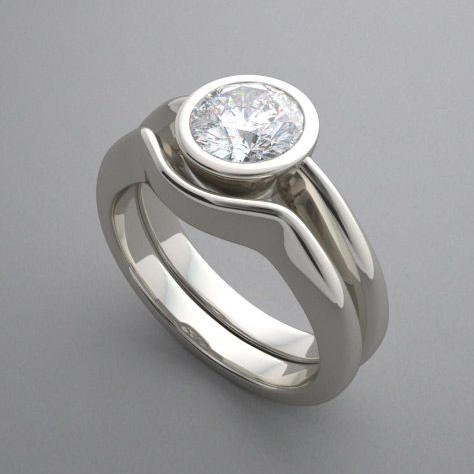 Anello d'argento con intarsio di cristalli bianchi, vintage e arrotondato