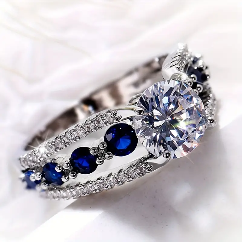 Anello vintage in argento blu con zirconi