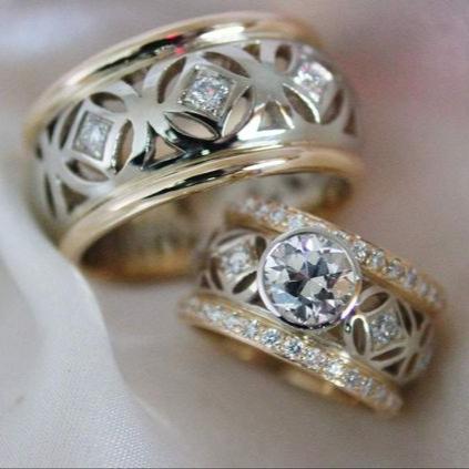 Anello vintage con zirconi vuoti in oro e argento
