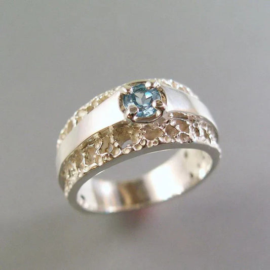 Anello vintage in oro e argento con vetro blu
