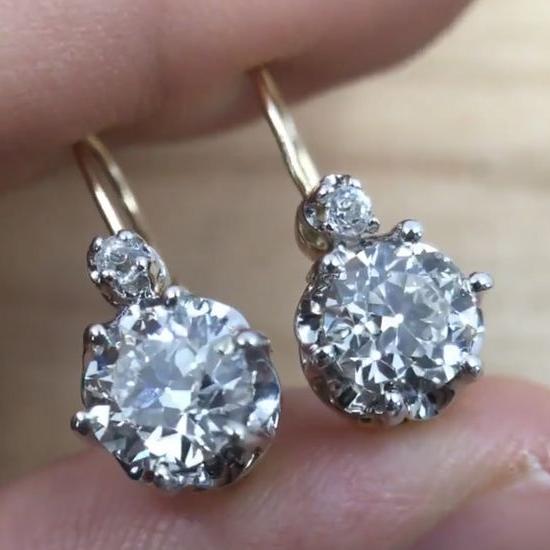 Orecchini vintage in platino con zirconi