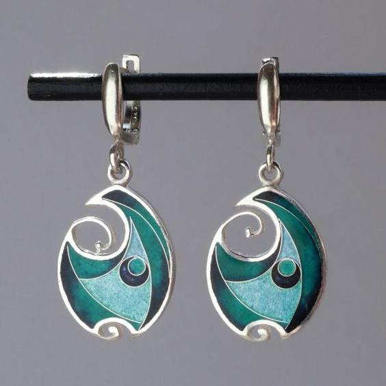 Orecchini vintage in argento con smalto blu