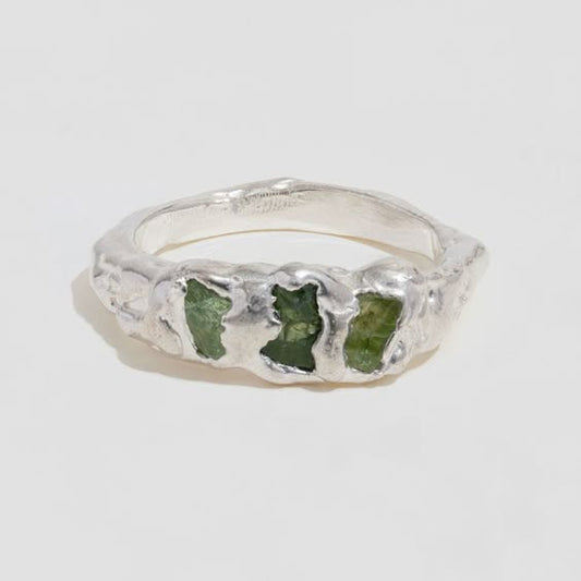 Anello vintage in argento verde forgiato