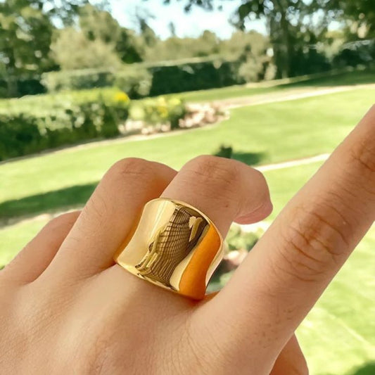 Anello d'oro vintage