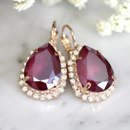 Orecchini vintage con zirconi rossi