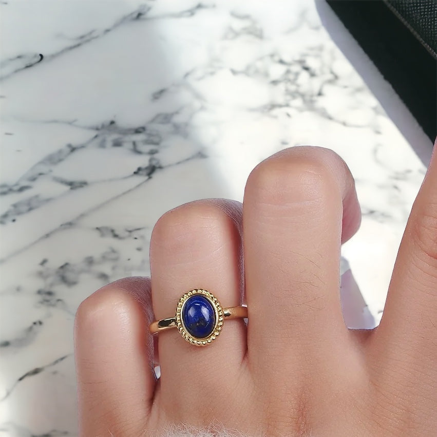 Anello con gemma naturale Tullia