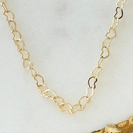 Amore - Collana girocollo con maglie a cuore