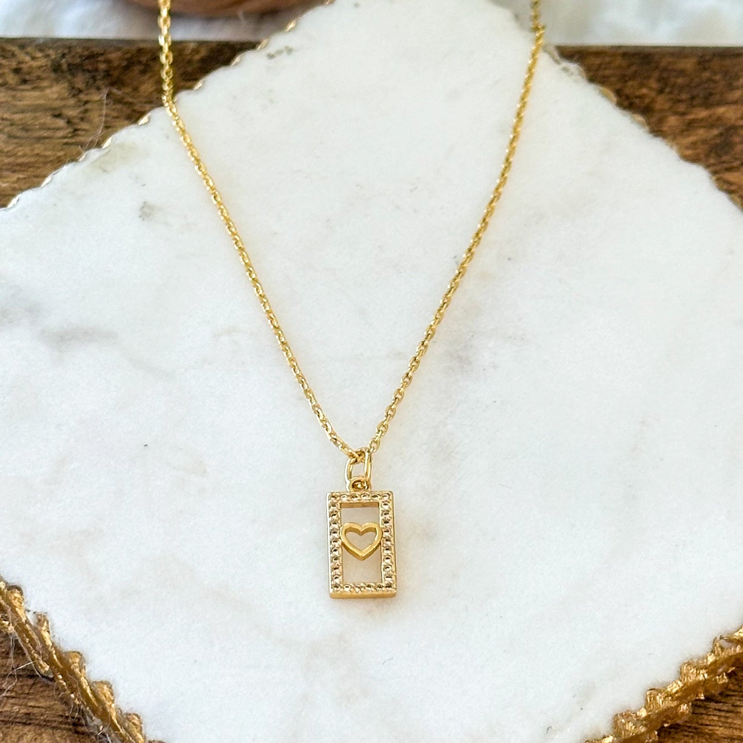 Carita - Collana con etichetta a forma di cuore