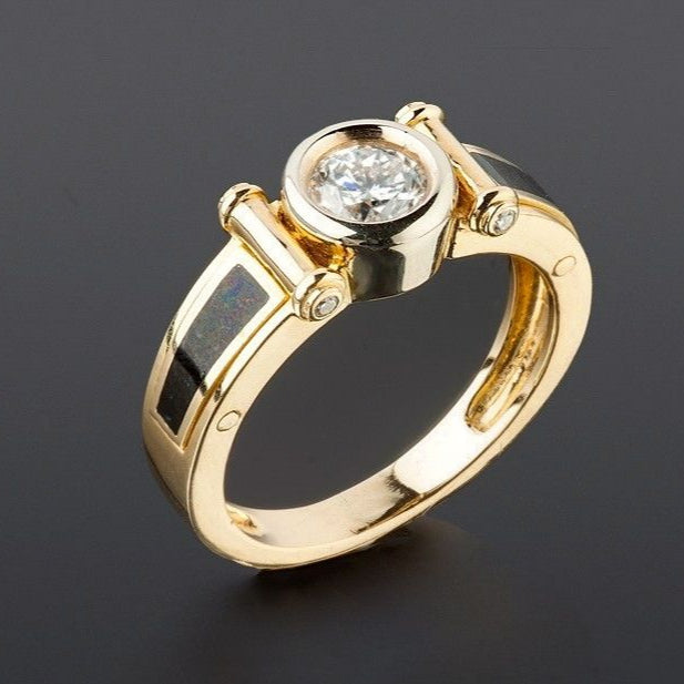 Anello vintage con zirconi neri e oro