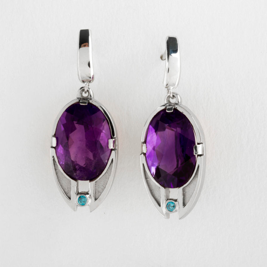 Orecchini d'argento tondi viola vintage