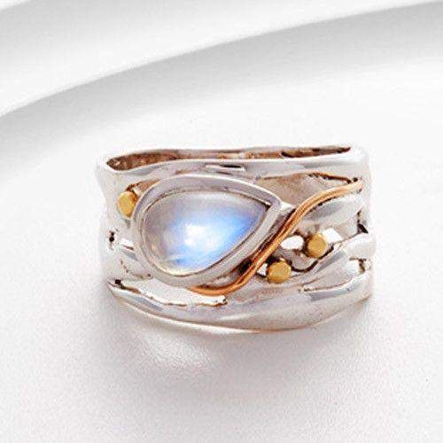 Anello d'argento vintage con pietra di luna a strati