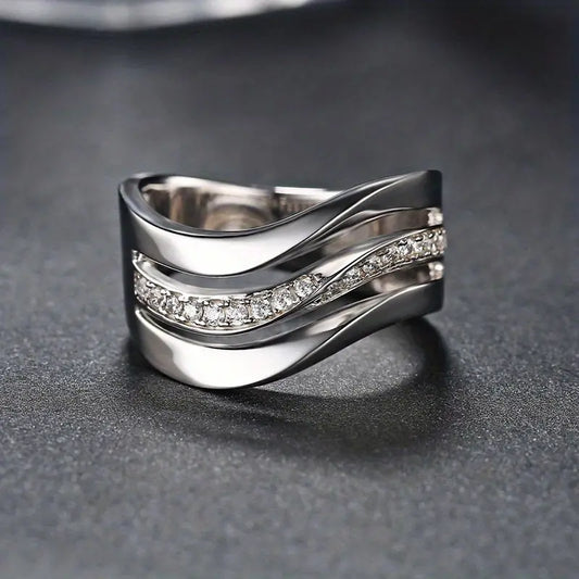 Anello d'argento vintage ondulato e luminoso a strati