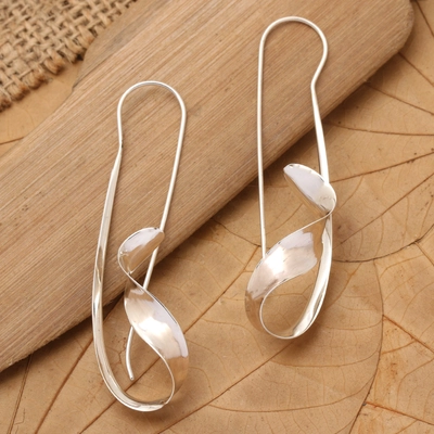 Orecchini pendenti irregolari in argento vintage