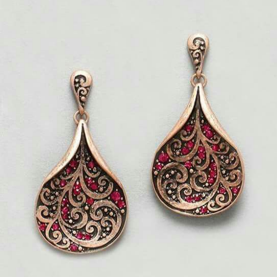 Orecchini vintage in oro rosso