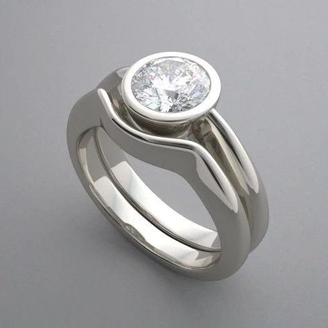 Anello d'argento con intarsio di cristalli d'epoca