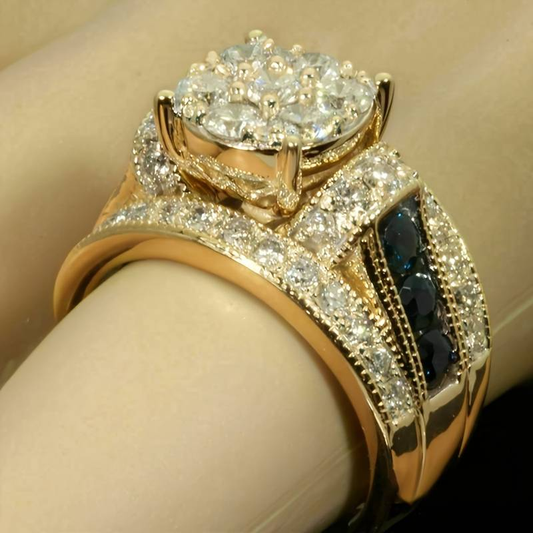 Anello luminoso di cristallo vintage