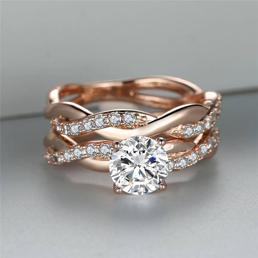 Anello vintage con zirconi rosa a strati