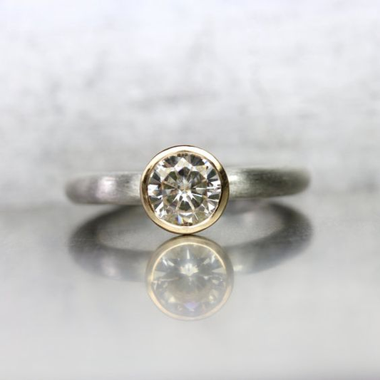 Anello vintage in vetro argentato lucido