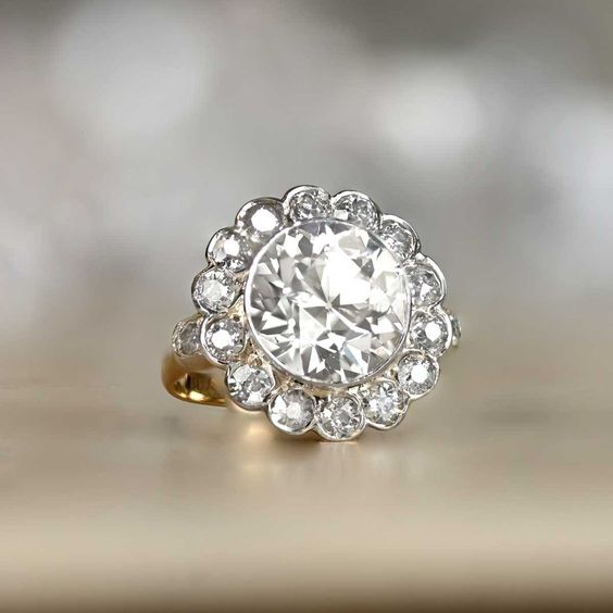 Anello rotondo di cristallo vintage