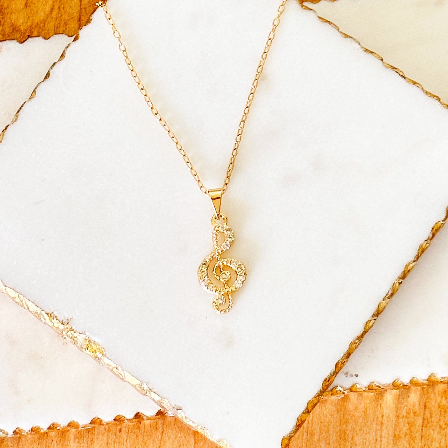 Collana con ciondolo Aria Treble Clef