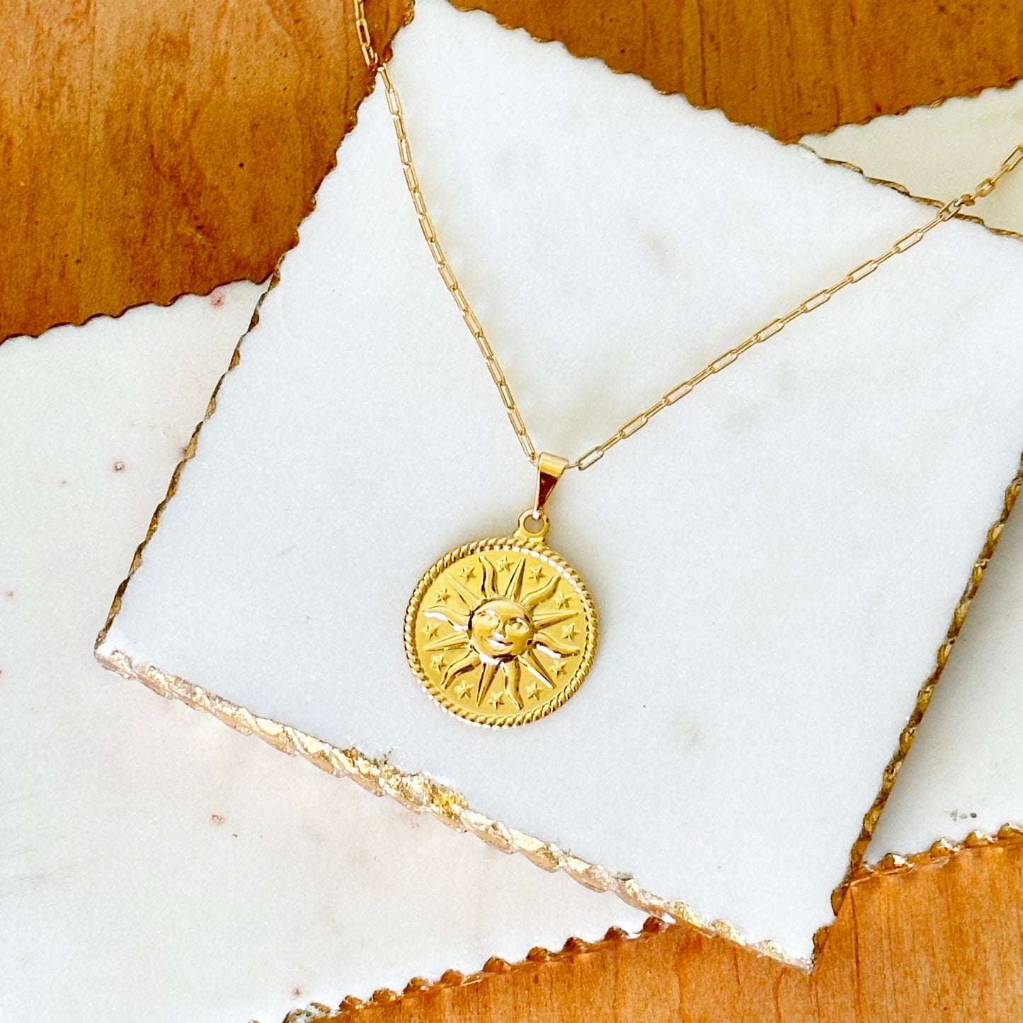 Collana con medaglione Elena Sun